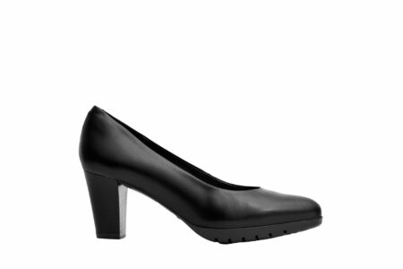 Zapato con cordones para mujer en piel negra con plataforma interna tacon 9